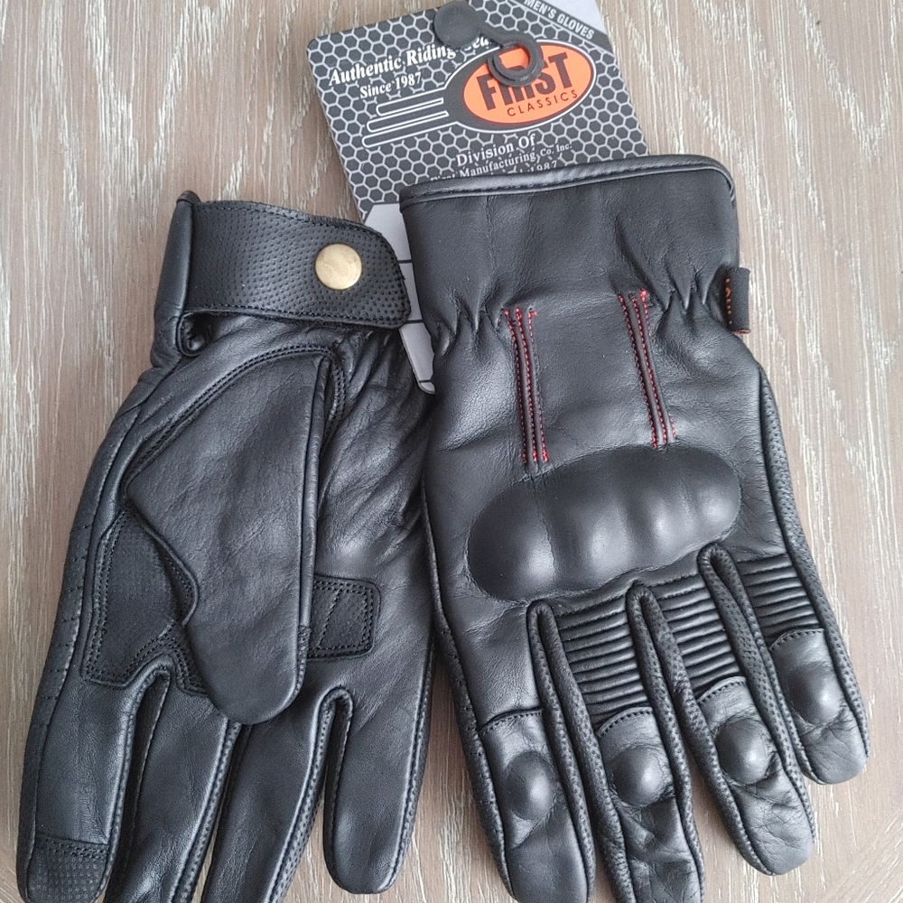 Motorcycle Leather Gloves BNWT